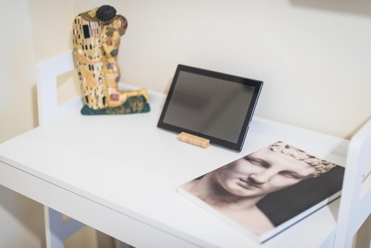 Athens Studio 외부 사진