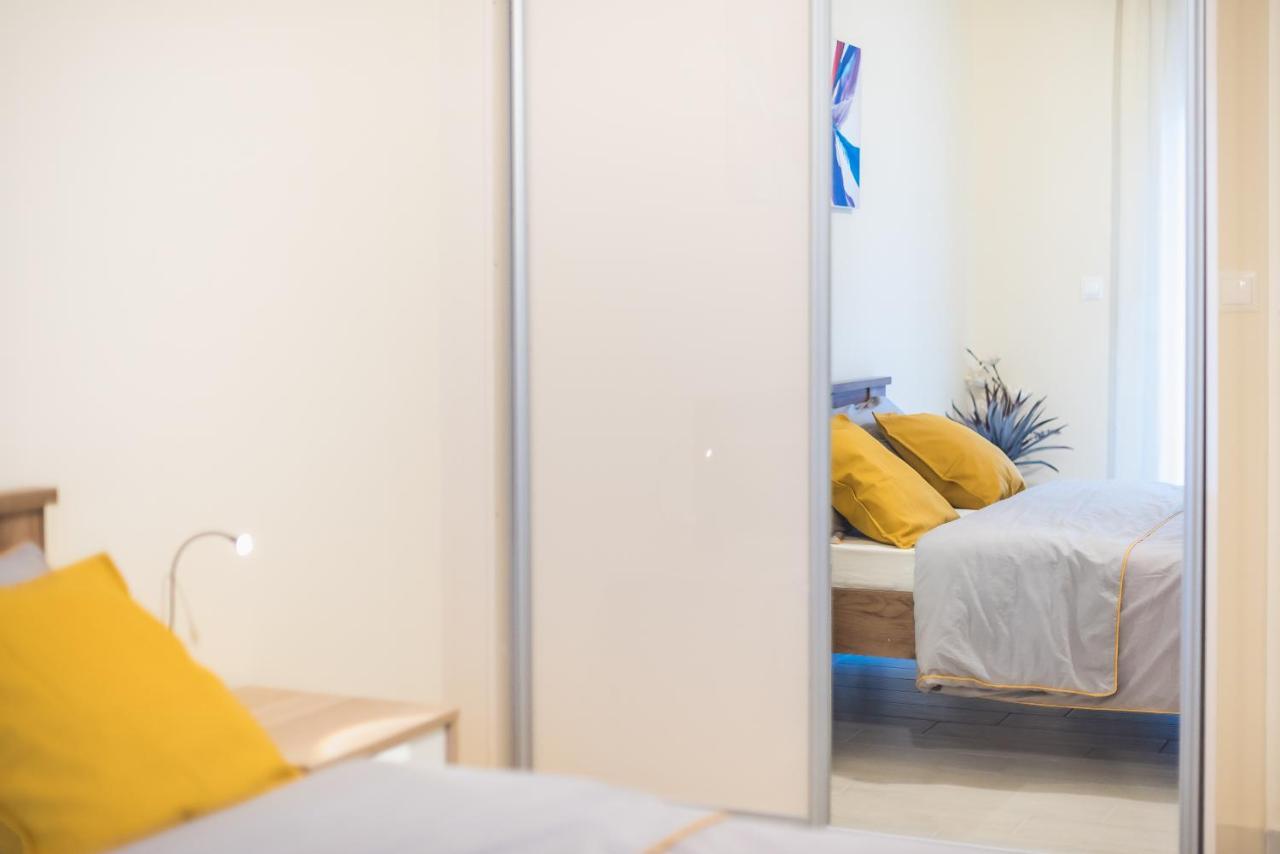 Athens Studio 외부 사진
